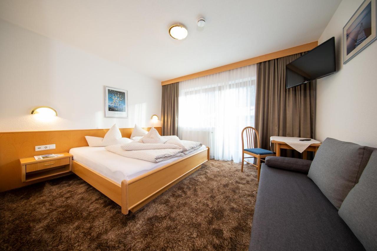 Tonis Ferienheim Apartamento Sölden Exterior foto
