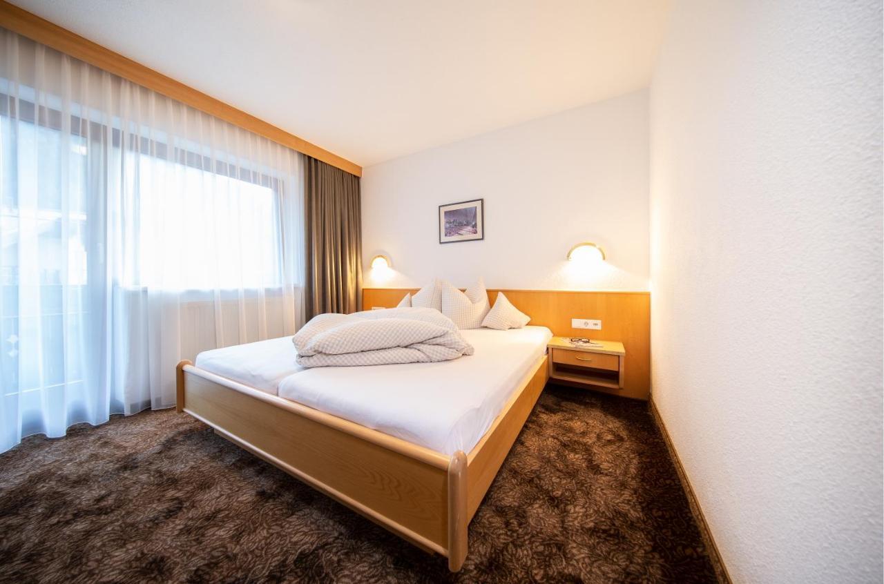 Tonis Ferienheim Apartamento Sölden Exterior foto